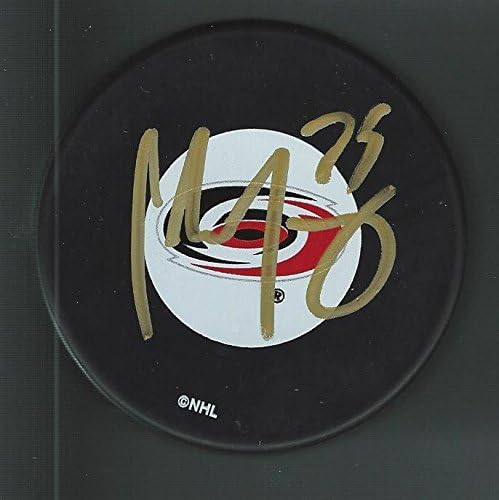 Крис Тери подписа на шайбата на Каролина хърикейнс - за Миене на НХЛ с автограф