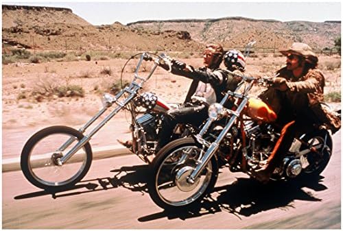 Питър Фонда и Денис Хопър Вози в Лек Мотоциклет с Размери 8 х 10 инча Снимка