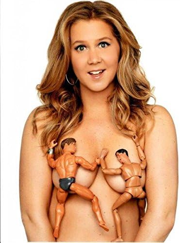 Ейми Шумер Наполовина голи отгоре, леко покриващи гърдите, изглежда свежа и красива 8 x 10 инча Снимка LTD9