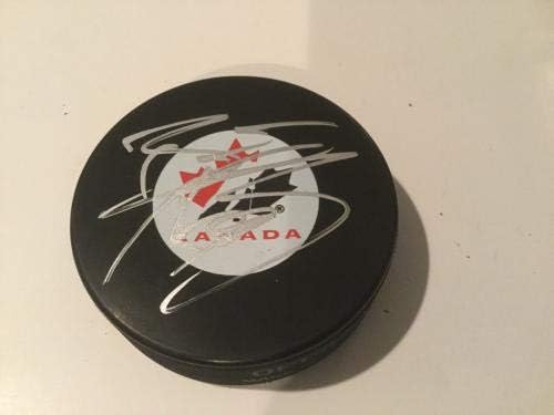 Брэйден Холтби подписа хокей шайба на националния отбор на Канада PSA DNA COA Capitals с автограф b - за Миене