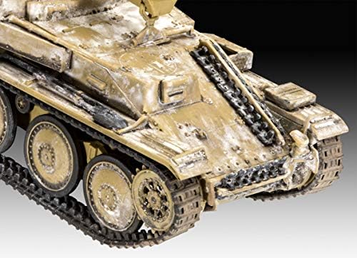 Решетка Revell 03315 Sturmpanzer 38(t) Ausf. Комплект модели от необработени/Неокрашенного пластмаса в мащаб М 1:72
